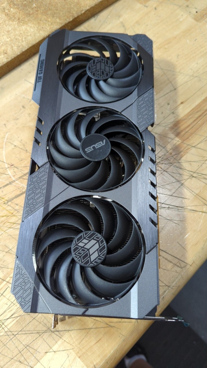 Rtx 4090 24Gb Graphics Card - أفضل عرض من BH لقطع الغيار: